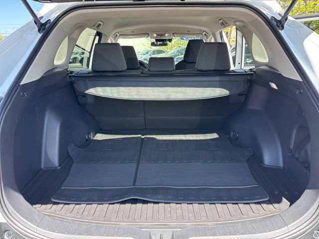 Used 2023 Toyota RAV4 XLE w/ XLE Grade Weather Package AWD/4WD image 30