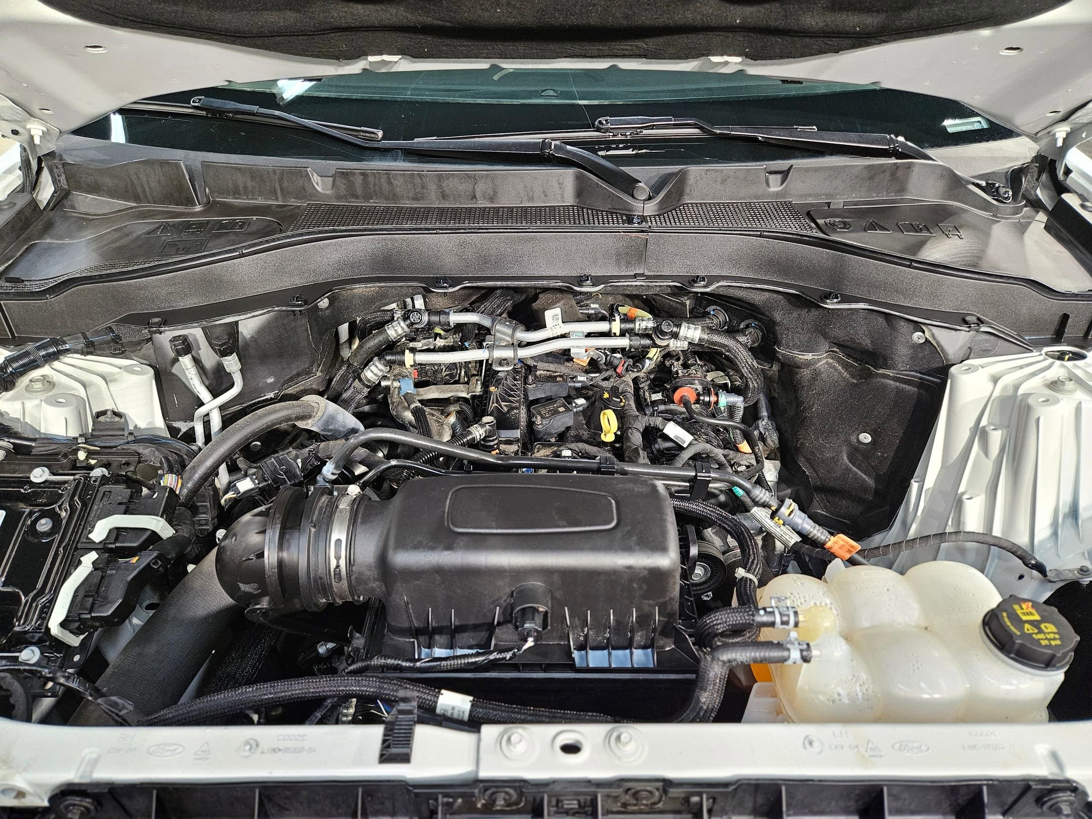 Used 2023 Ford Explorer XLT w/ Equipment Group 202A image 19