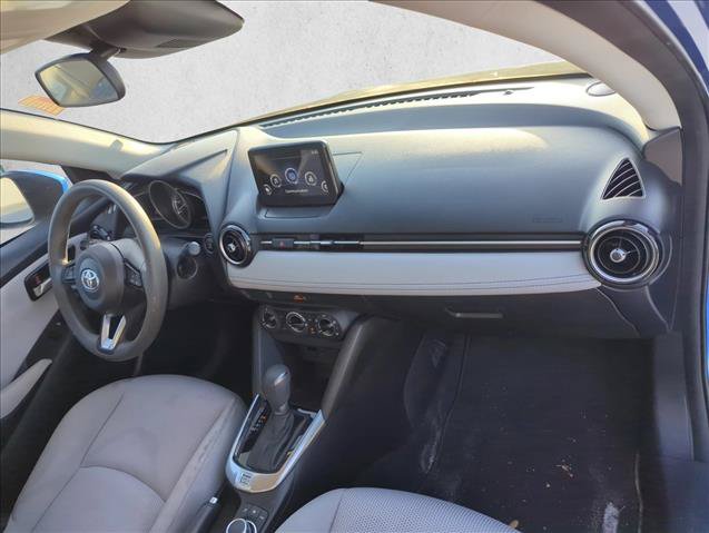 Certified 2019 Toyota Yaris LE FWD image 24