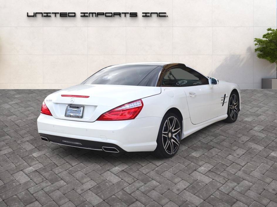 Used 2015 Mercedes-Benz SL 550 image 16