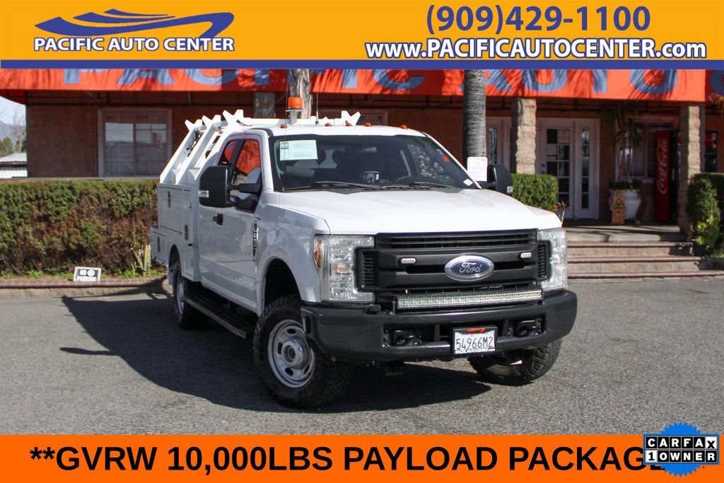 Used 2017 Ford F250 XL w/ Power Equipment Group AWD/4WD image 1