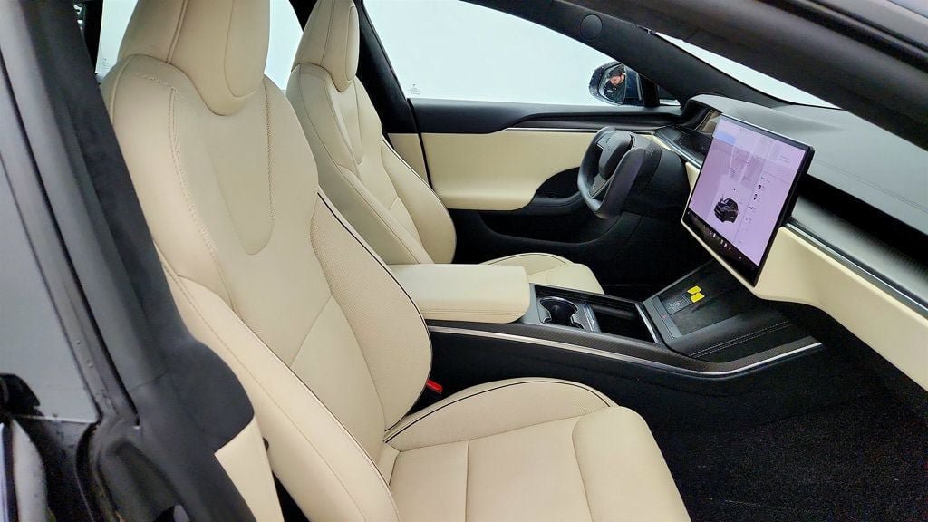 Used 2024 Tesla Model S Plaid AWD/4WD image 25
