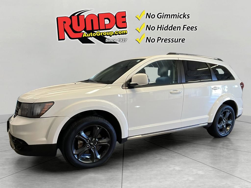 Used 2018 Dodge Journey Crossroad w/ Nav & Sun Group