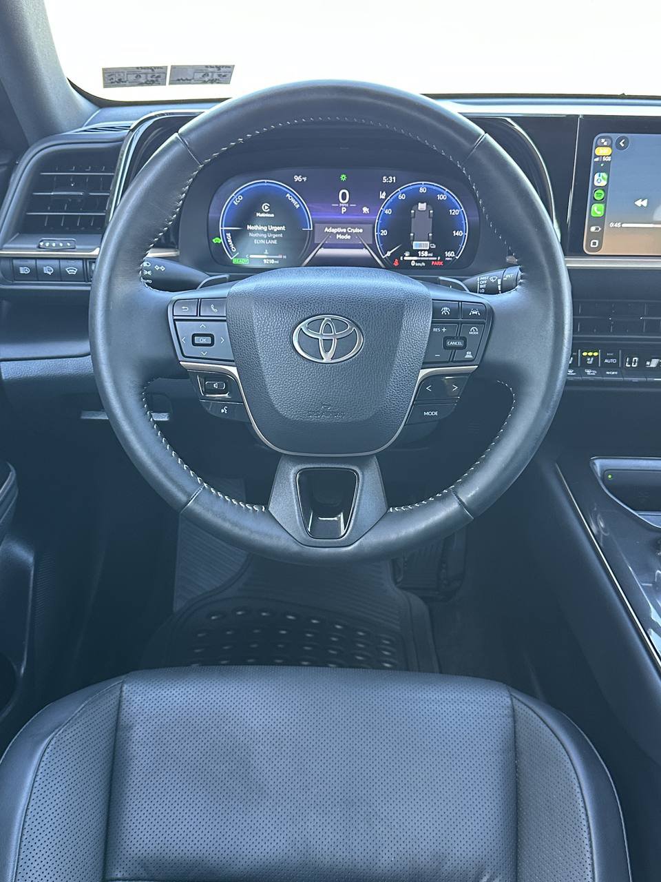 Used 2025 Toyota Crown Signia AWD/4WD image 37