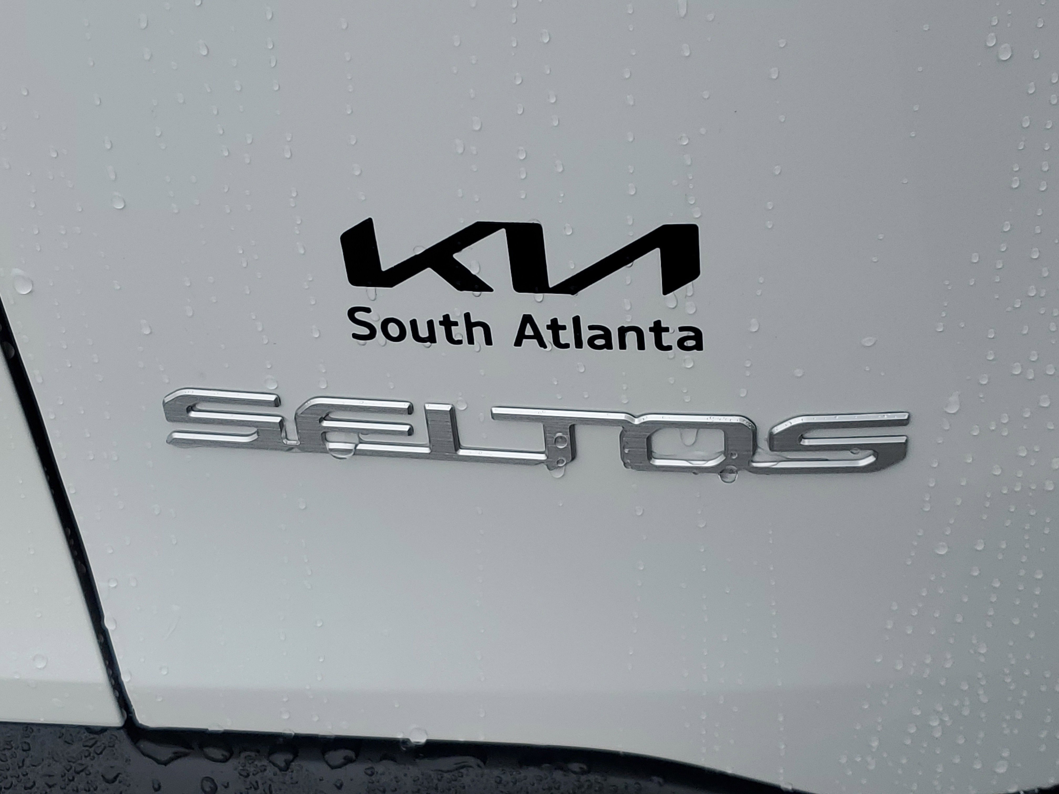 New 2026 Kia Seltos S FWD image 7