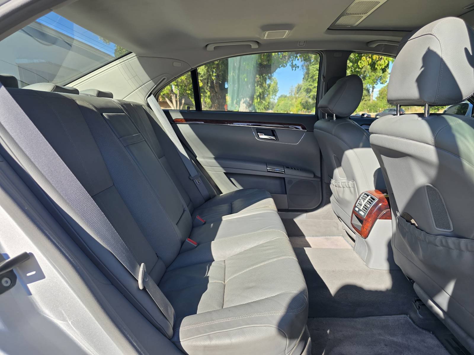 Used 2007 Mercedes-Benz S 550 image 21