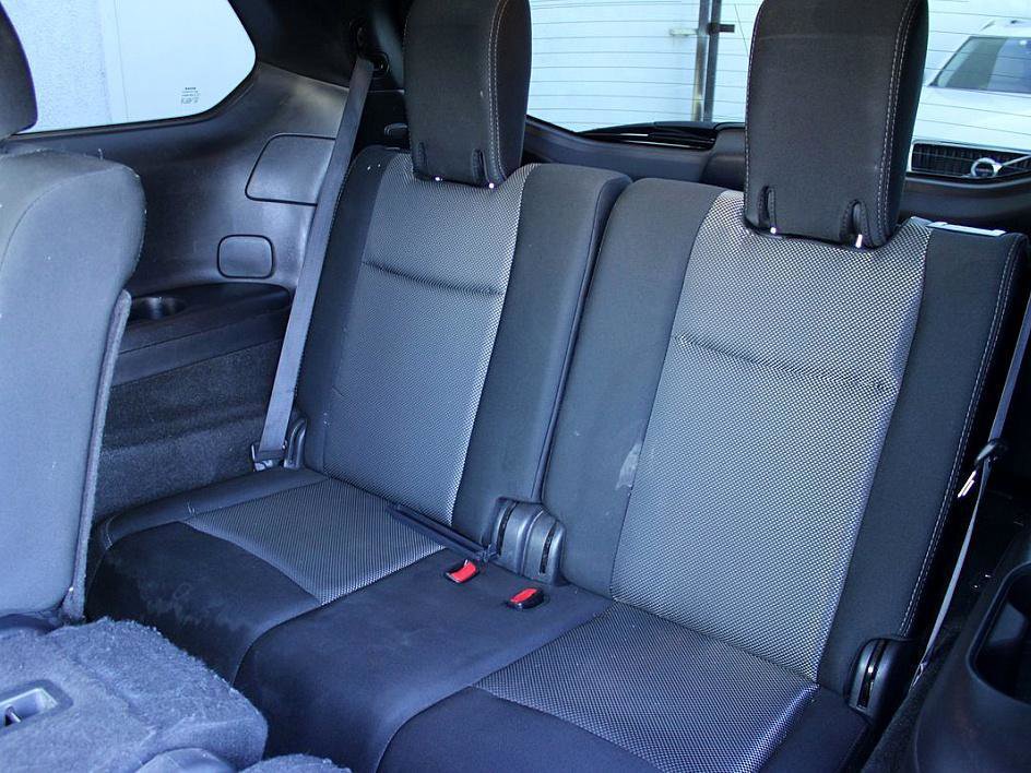 Used 2019 Nissan Pathfinder S image 16