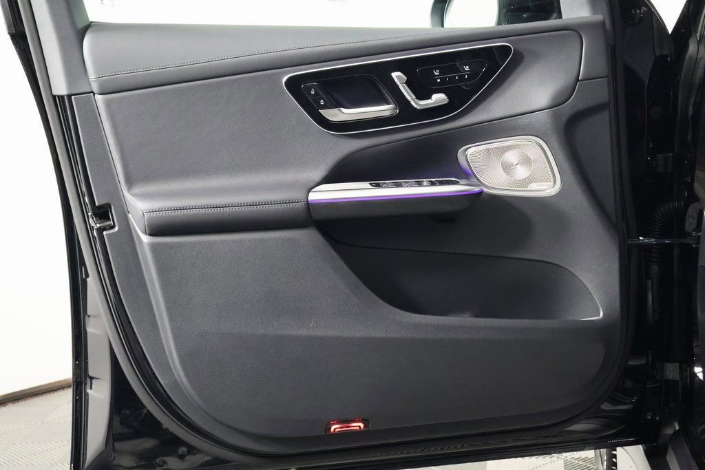 New 2026 Mercedes-Benz GLC 300 image 7