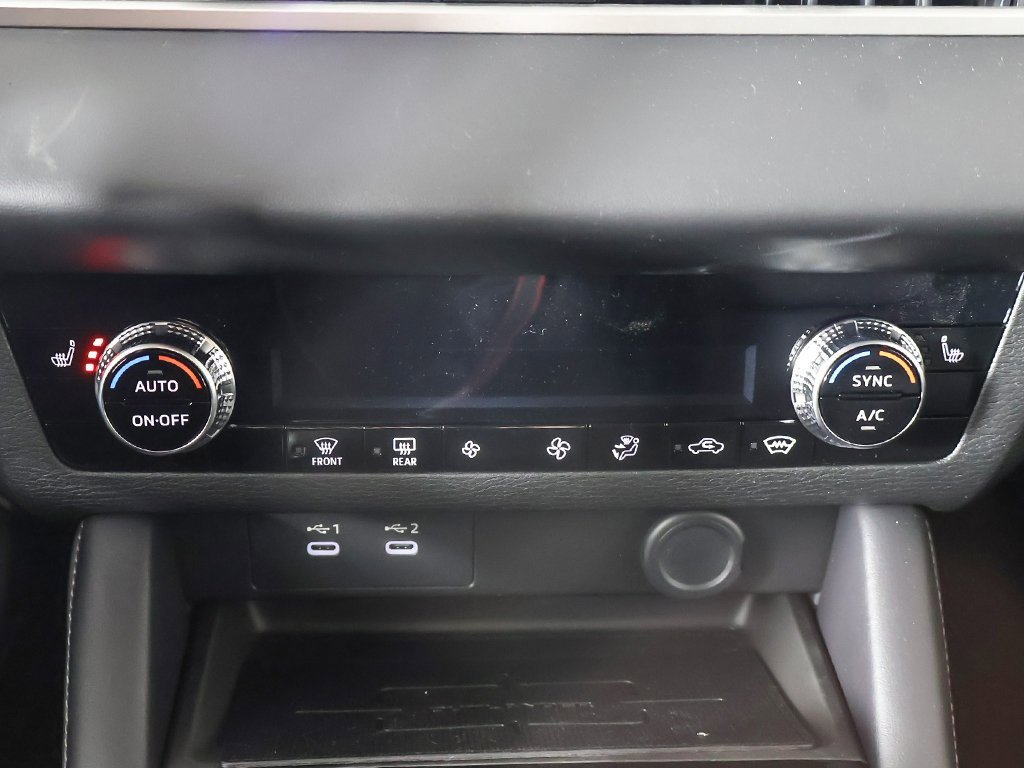 New 2026 Mitsubishi Outlander ES image 48