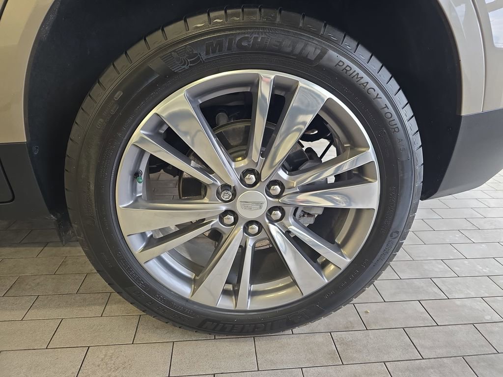 Used 2022 Cadillac XT5 Premium Luxury image 37