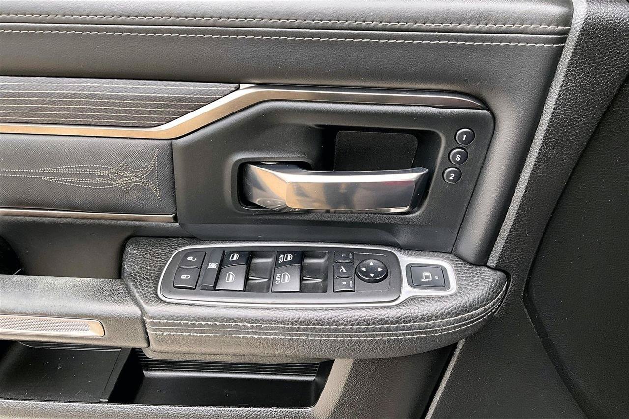 Used 2019 RAM 3500 Limited AWD/4WD image 39