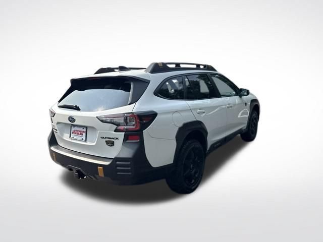 Used 2025 Subaru Outback Wilderness AWD/4WD image 7