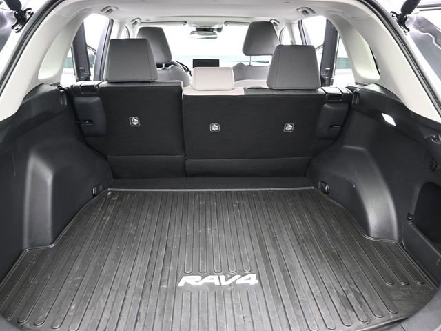 Certified 2024 Toyota RAV4 XLE w/ Convenience Package image 35