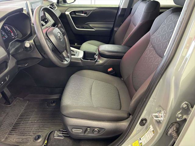 Certified 2023 Toyota RAV4 XLE FWD image 16