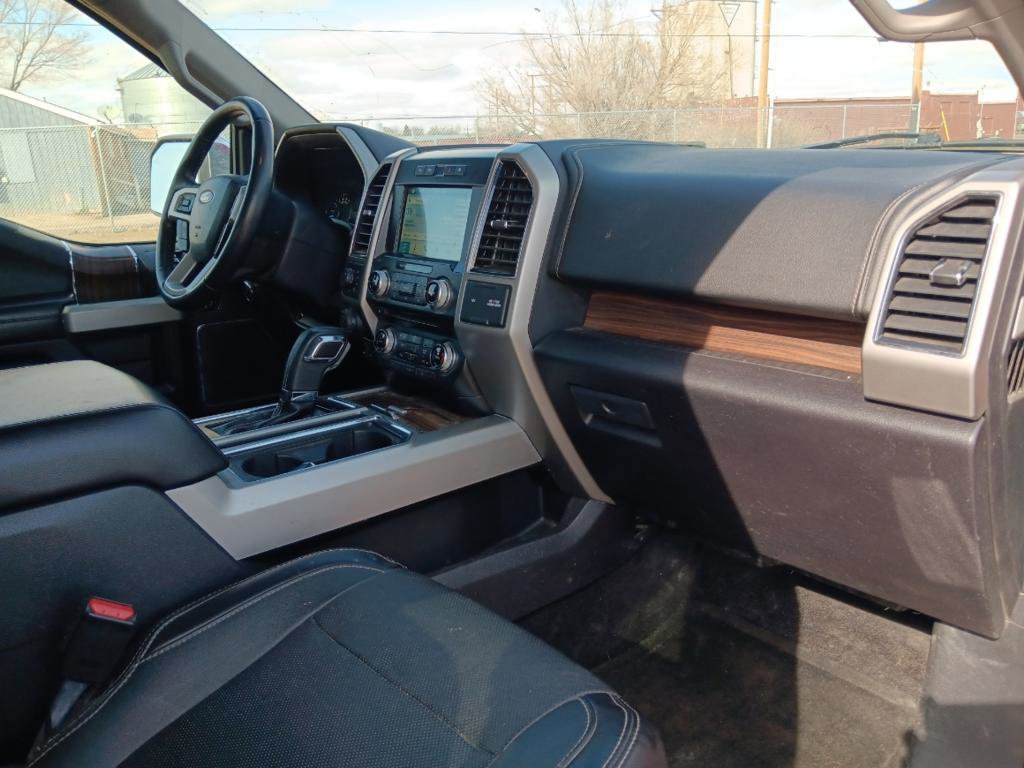Used 2017 Ford F150 Lariat image 21