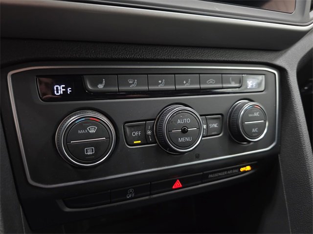 Used 2021 Volkswagen Atlas Cross Sport SE image 22