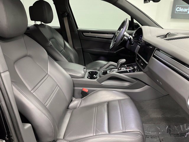 Used 2022 Porsche Cayenne Platinum Edition AWD/4WD image 59