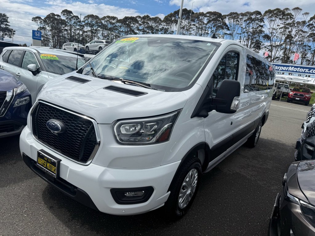 Used 2023 Ford Transit 350 XLT RWD image 21