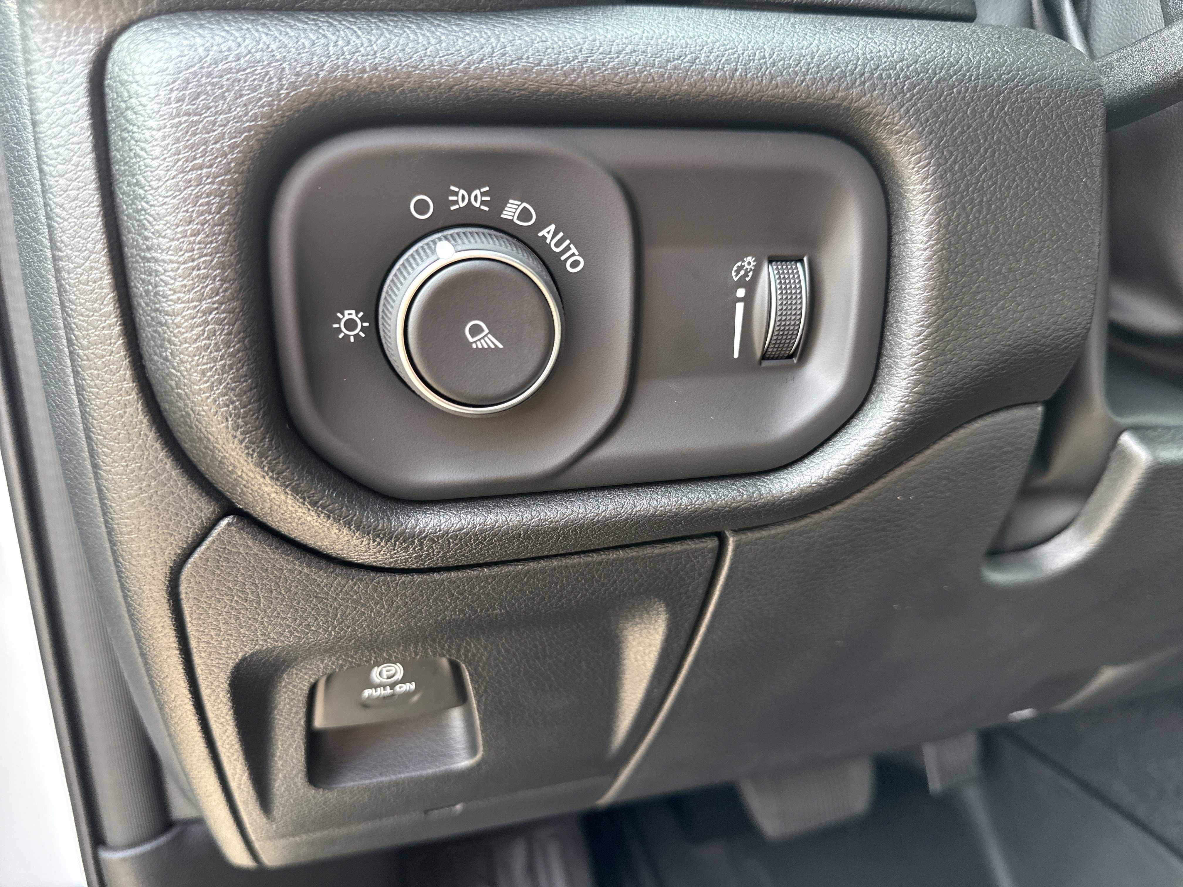 New 2026 RAM 1500 Tradesman AWD/4WD image 28