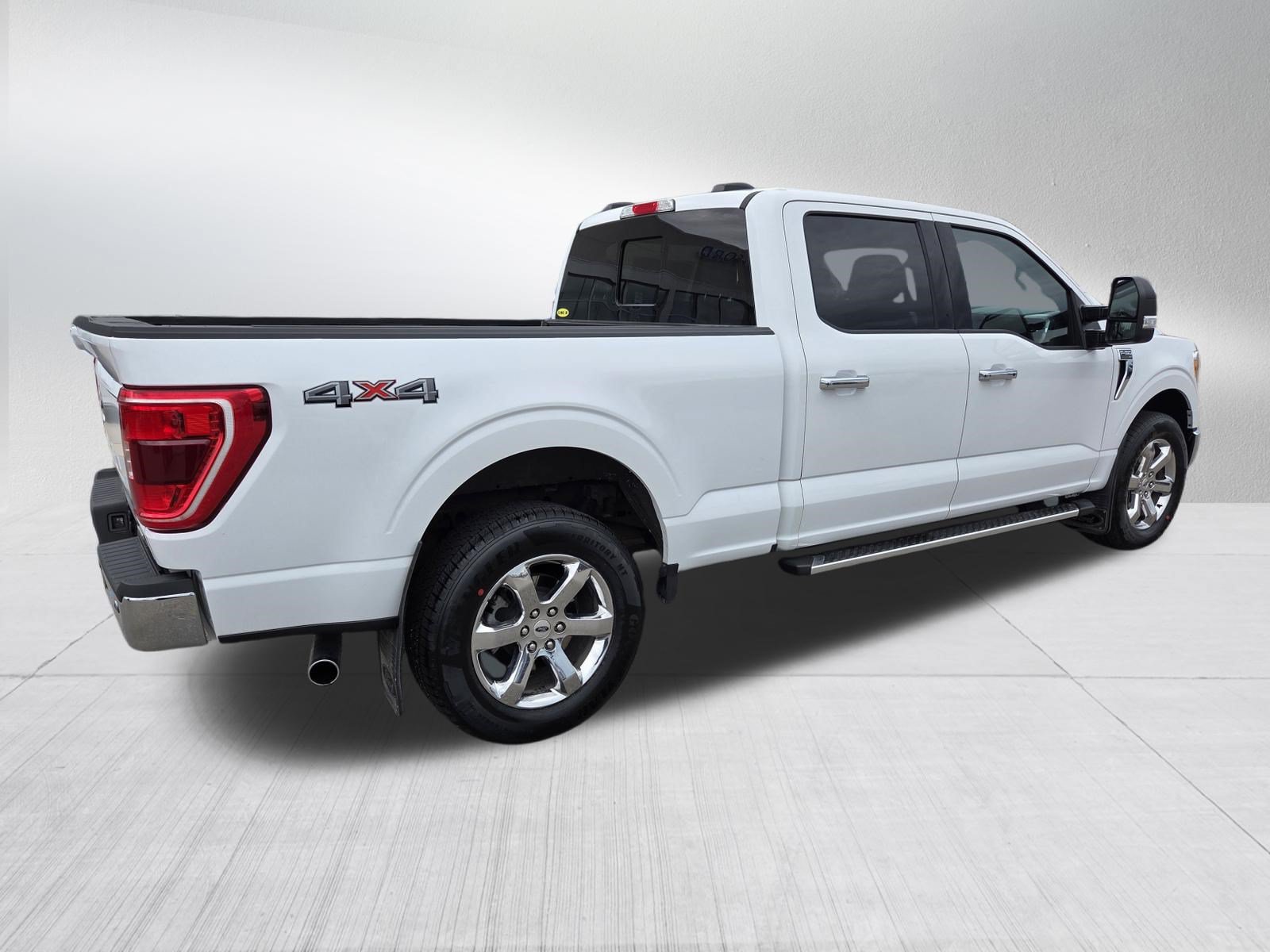 Certified 2022 Ford F150 XLT w/ Equipment Group 302A High AWD/4WD image 7