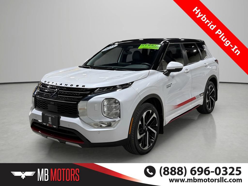 Used 2023 Mitsubishi Outlander SE