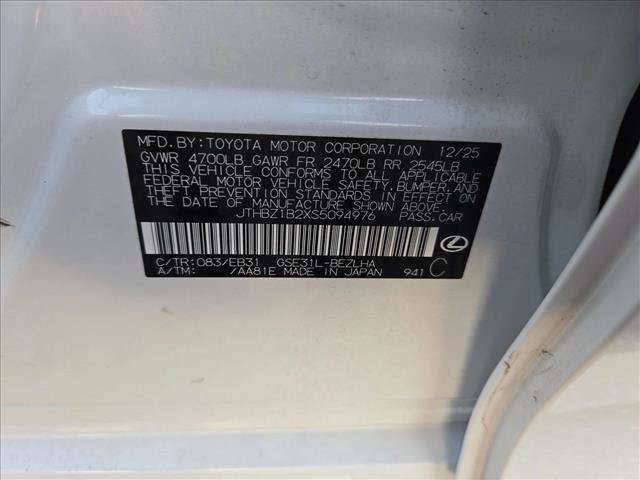 Used 2025 Lexus IS 350 F Sport RWD image 15