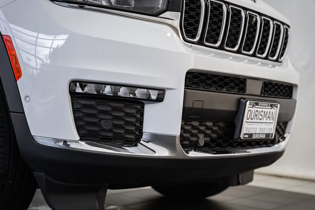 Certified 2024 Jeep Grand Cherokee L Limited w/ Luxury Tech Group II image 15