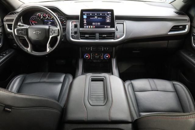 Used 2021 Chevrolet Suburban RST w/ Luxury Package image 12