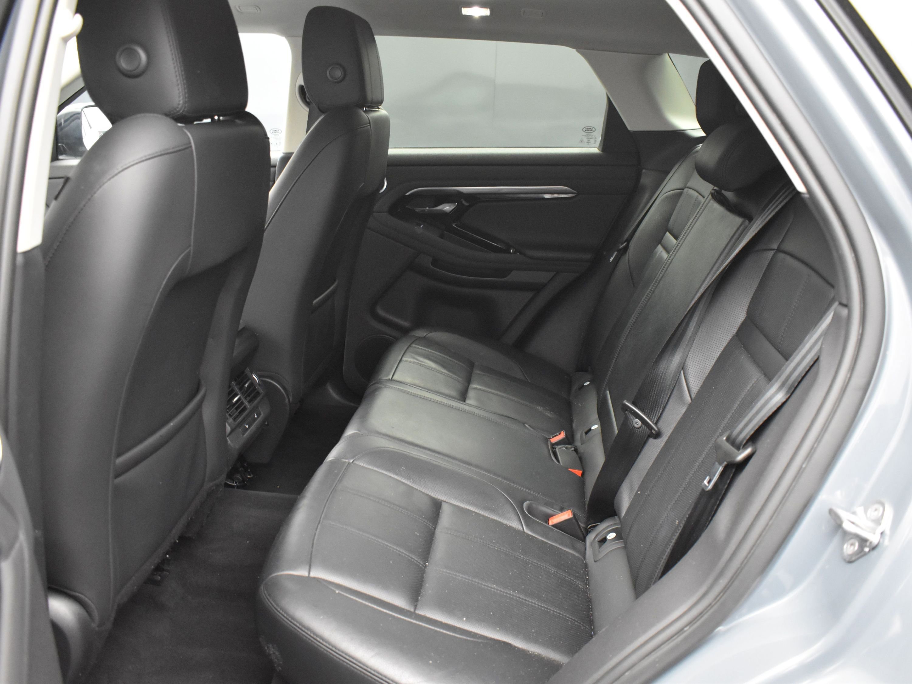 Used 2021 Land Rover Range Rover Evoque SE image 13