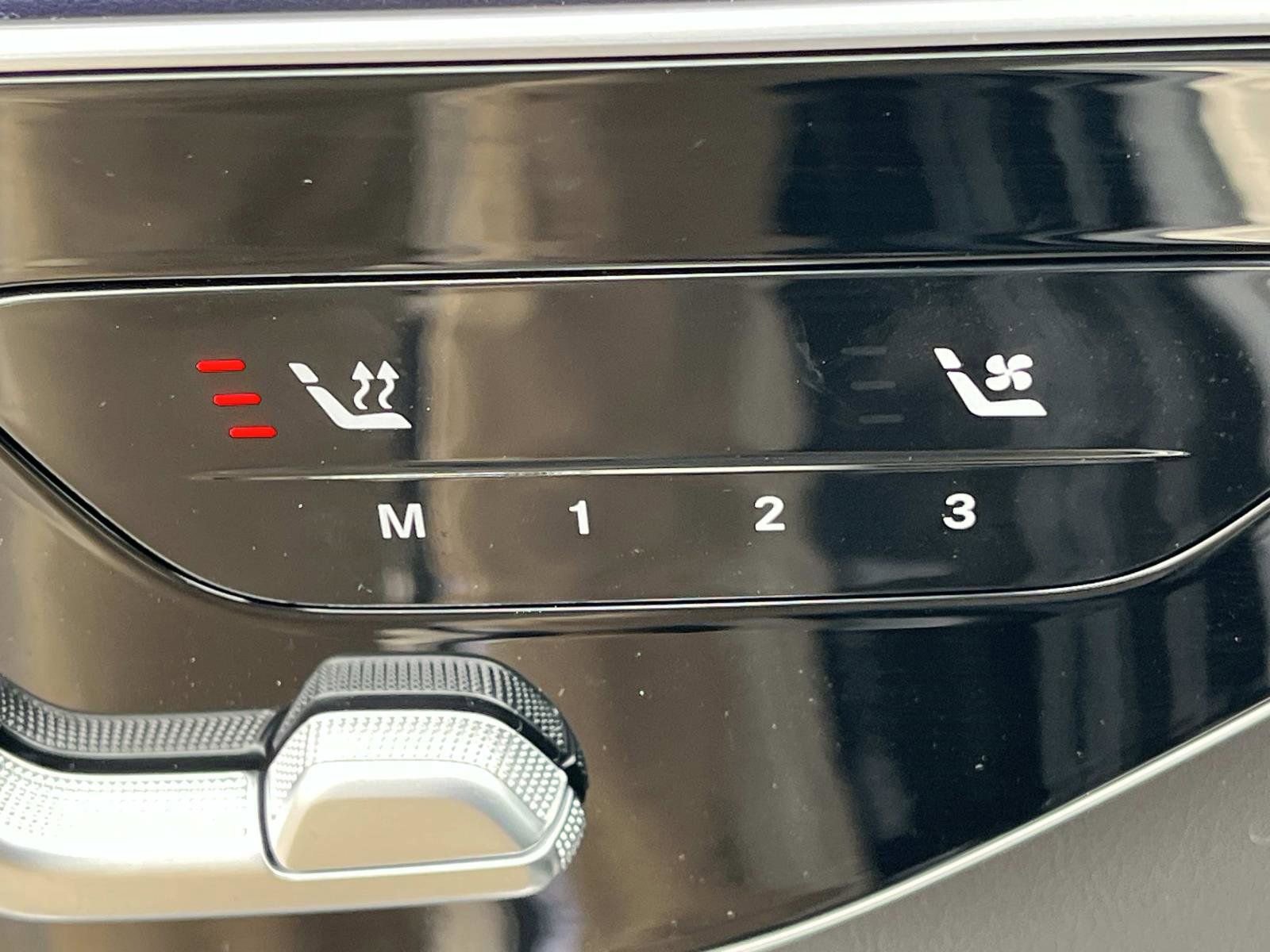 Certified 2025 Mercedes-Benz CLE 53 AMG 4MATIC Coupe image 22