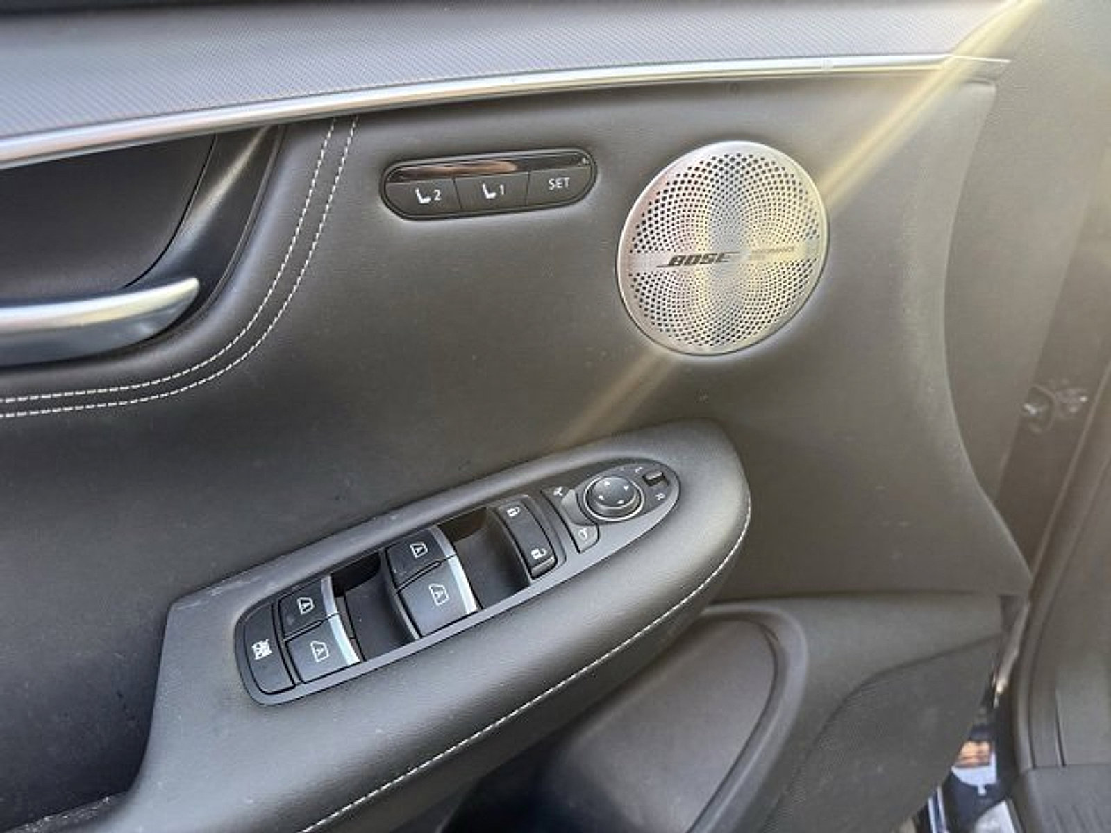 Certified 2023 INFINITI QX55 Essential image 11