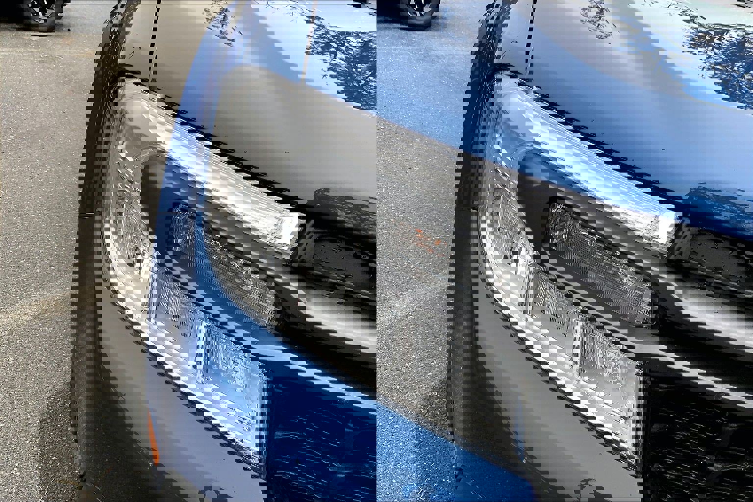 Used 2023 Ford Maverick XLT image 29