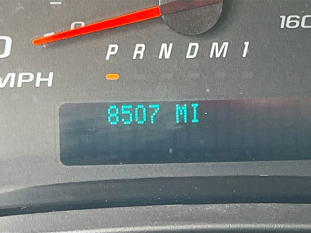 Used 2024 Chevrolet Express 2500 w/ Driver Convenience Package image 12