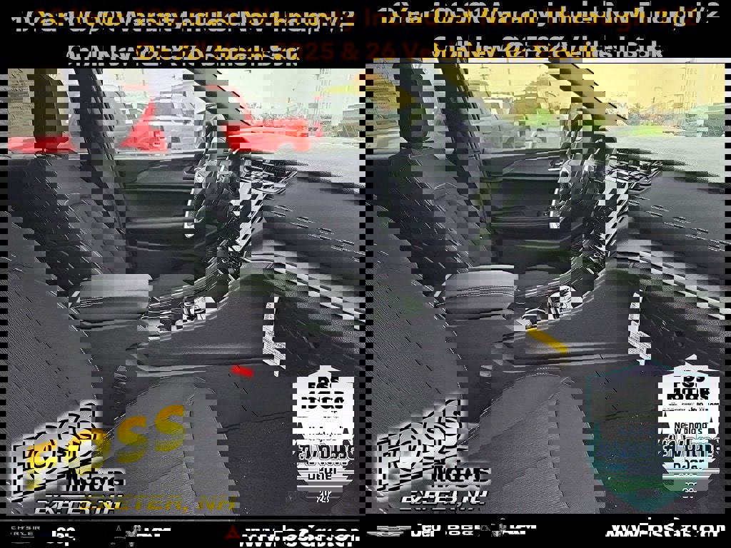 New 2025 Jeep Grand Cherokee Laredo X image 11