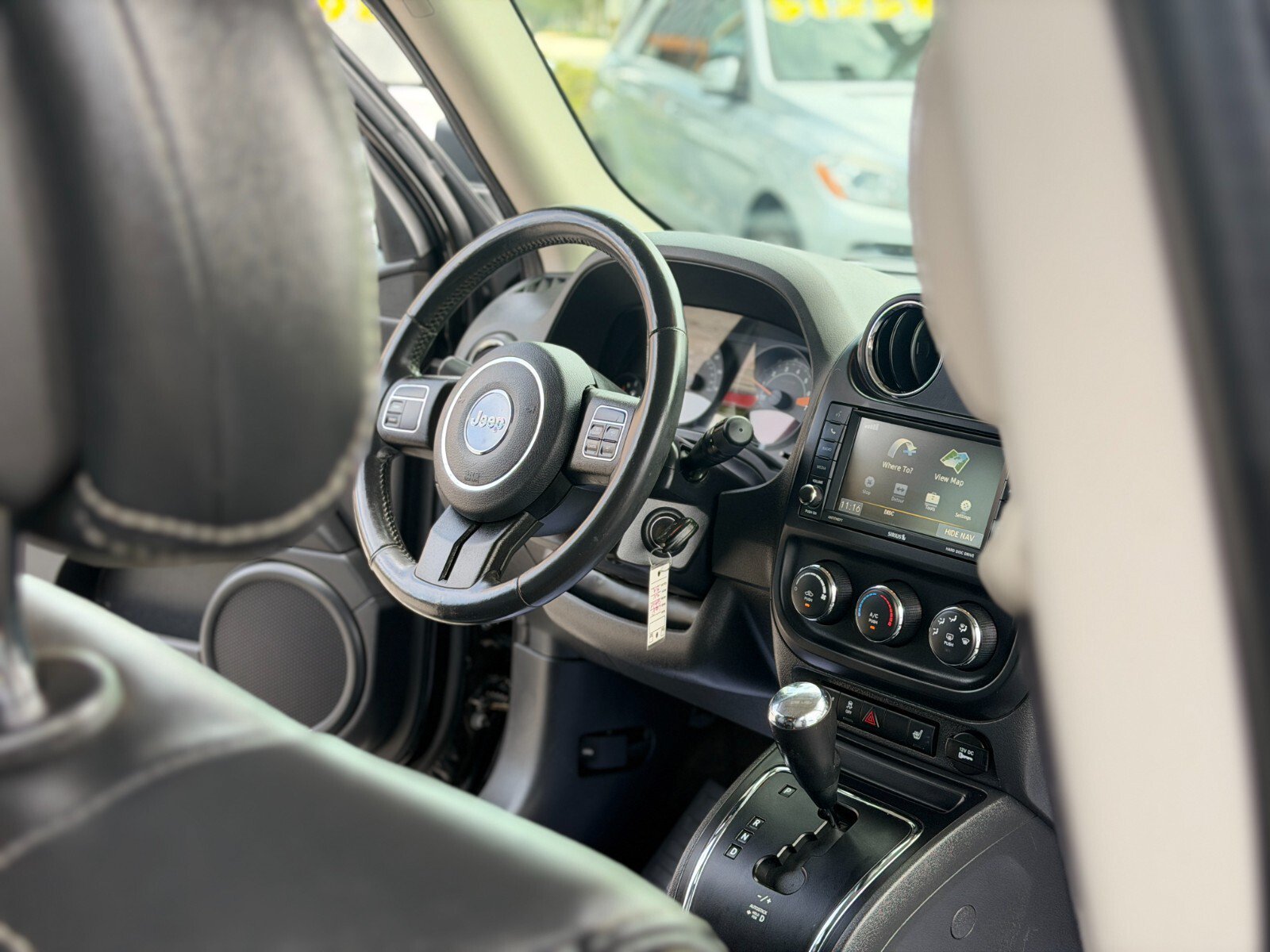 Used 2017 Jeep Patriot High Altitude AWD/4WD image 15