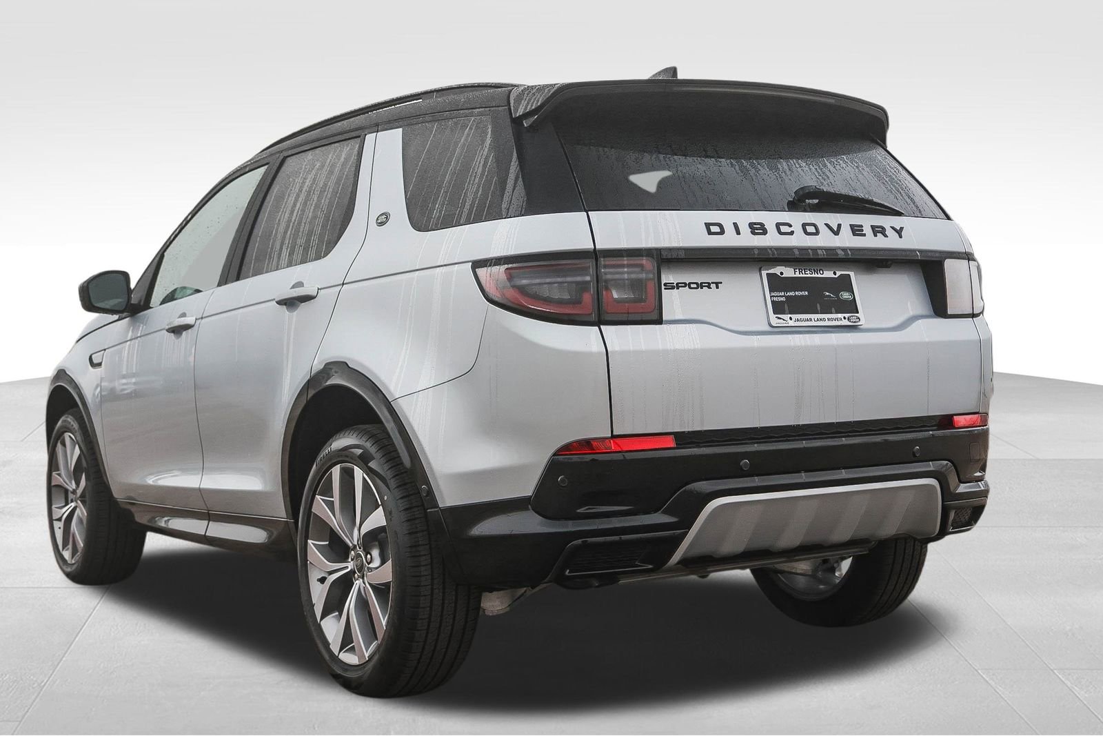 New 2026 Land Rover Discovery Sport Landmark image 7