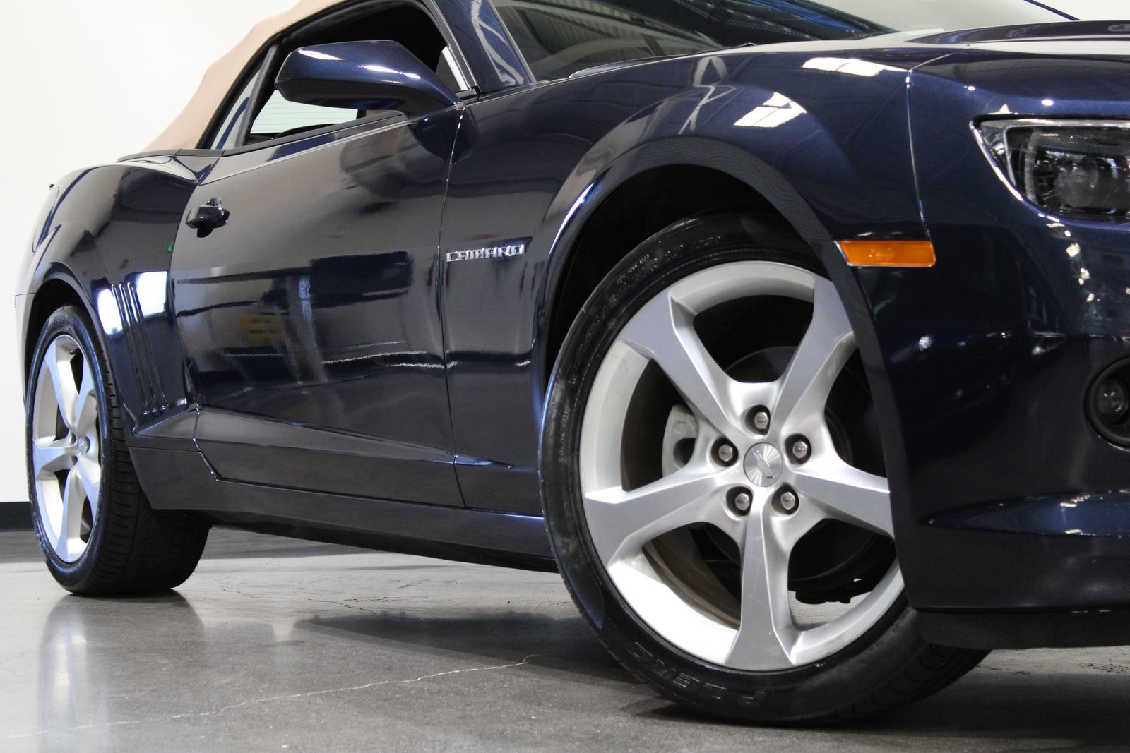 Used 2015 Chevrolet Camaro LT w/ RS Package RWD image 3