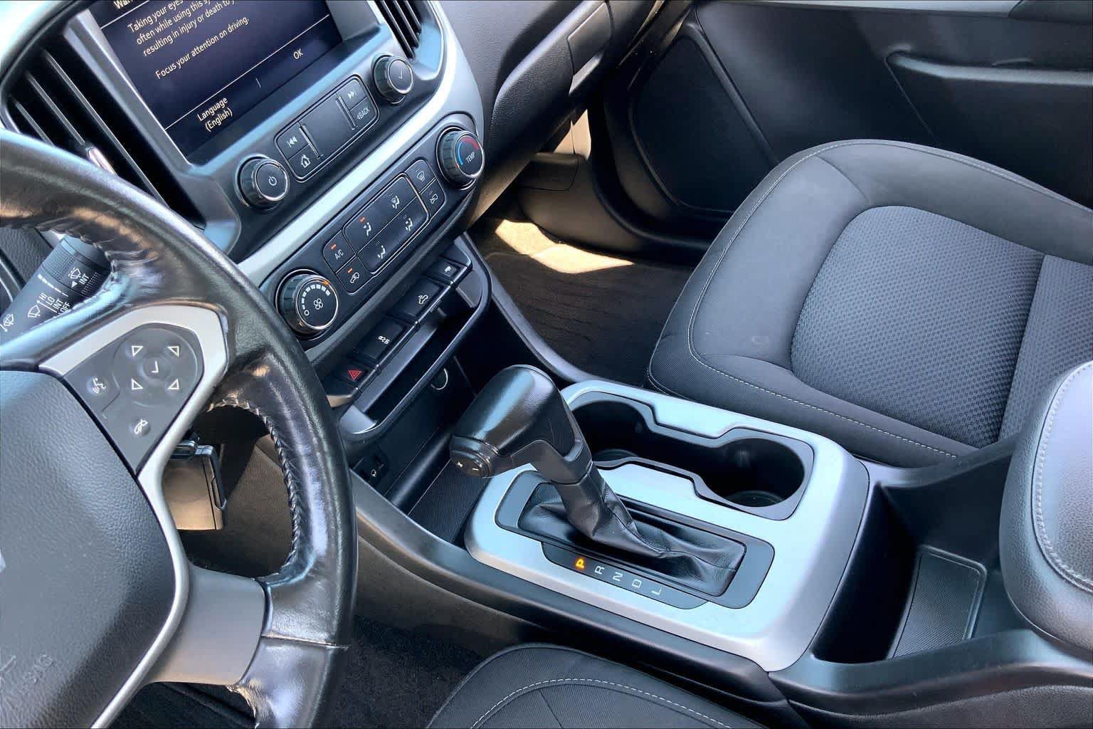 Used 2019 Chevrolet Colorado LT RWD image 16