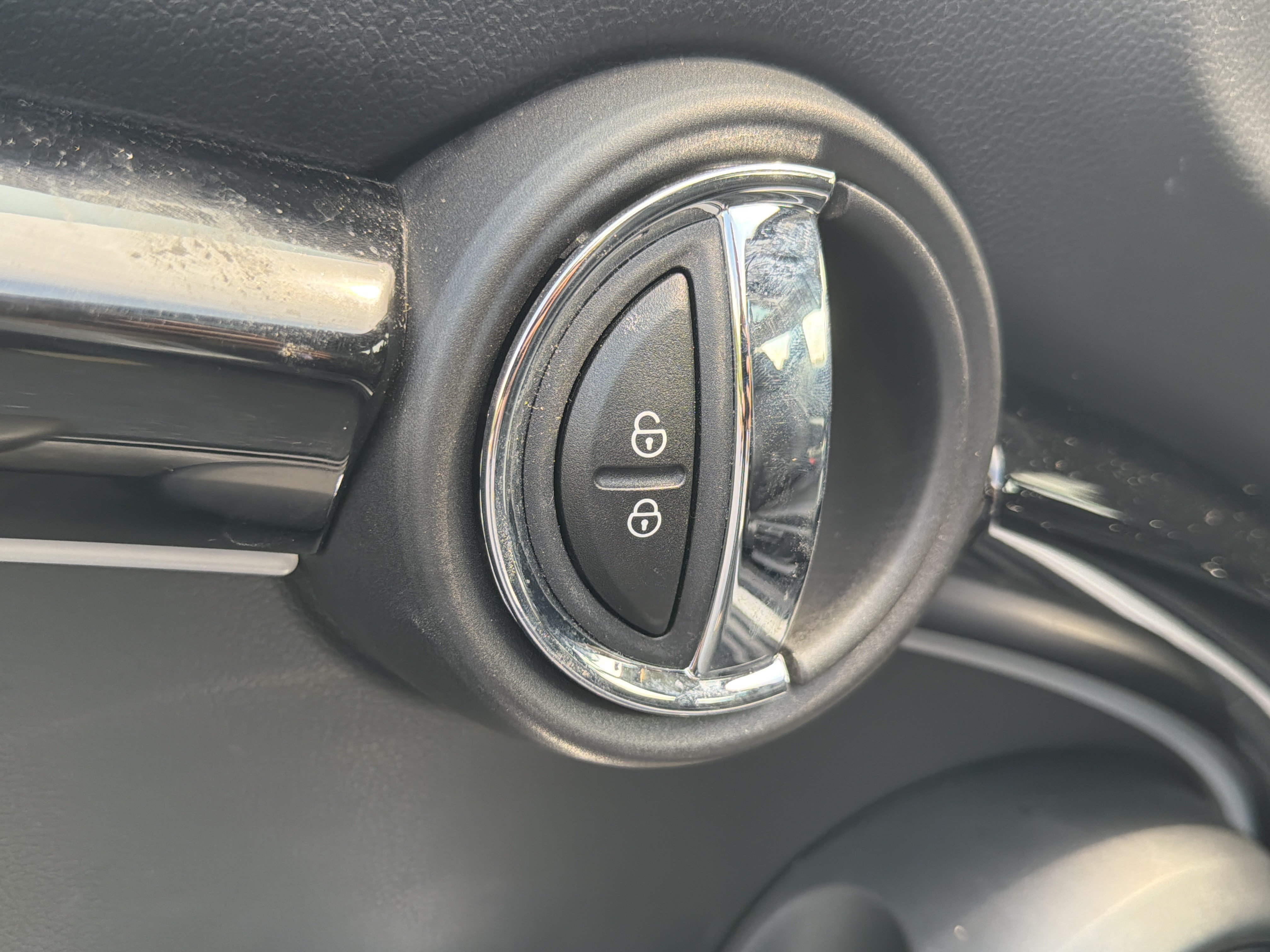 Certified 2024 MINI Cooper S FWD image 25