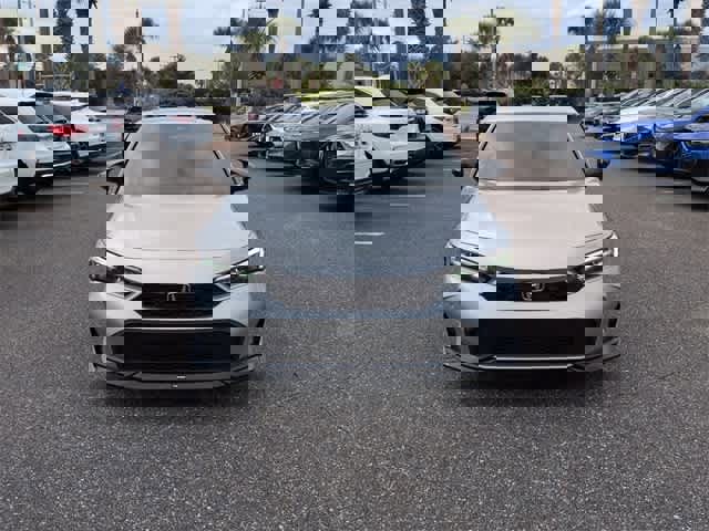 Used 2025 Honda Civic Sport image 3