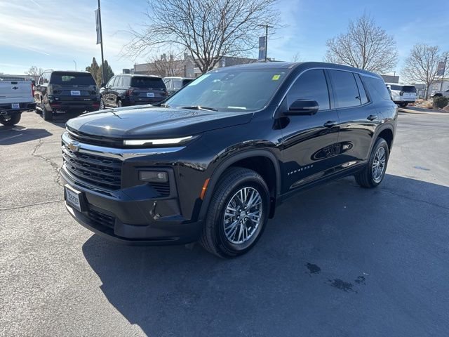 Certified 2024 Chevrolet Traverse LS w/ LPO, Floor Liner Package image 3