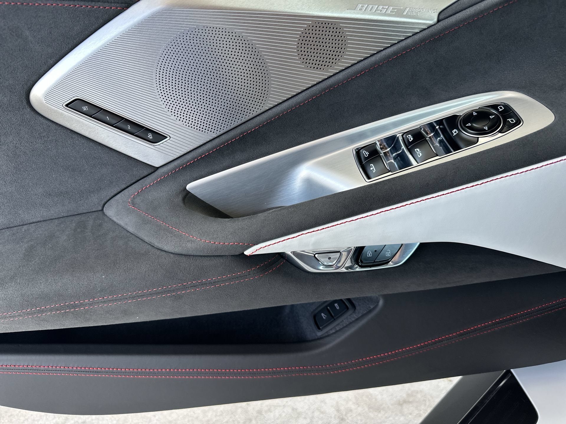 Used 2023 Chevrolet Corvette Stingray Premium Conv w/ Z51 Performance Package RWD image 22