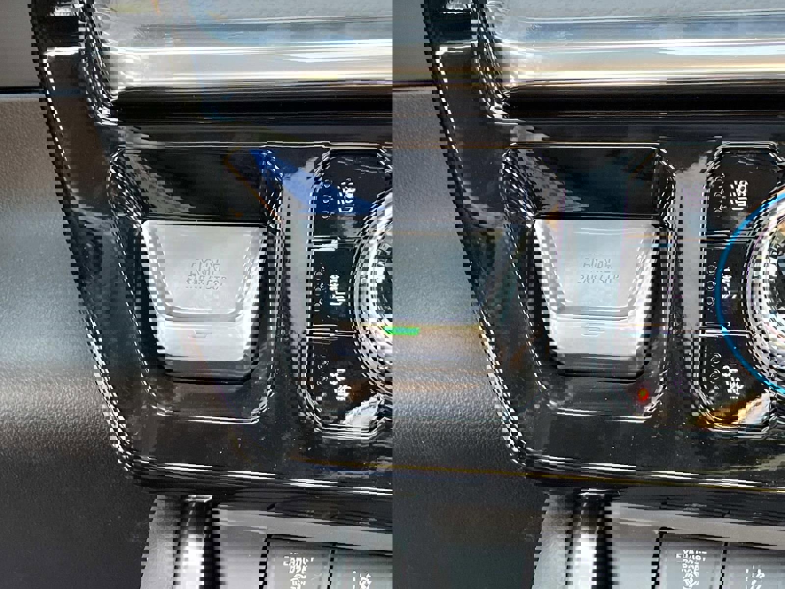 New 2026 GMC Sierra 2500 Denali w/ Denali Reserve Package image 32