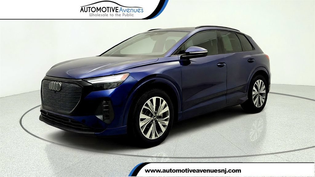 Used 2025 Audi Q4 e-tron Premium Plus