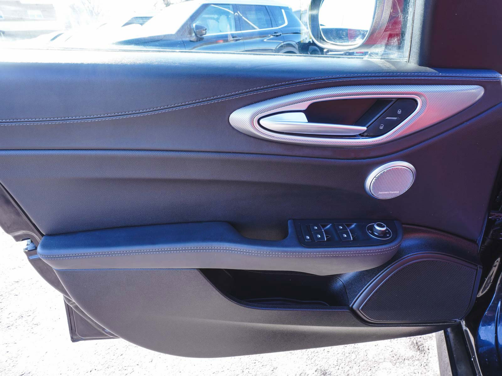 Used 2024 Alfa Romeo Giulia Veloce image 10