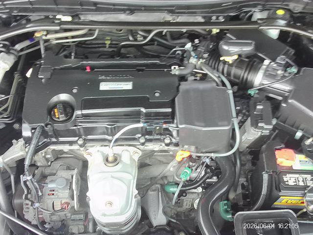 Used 2017 Honda Accord Sport image 9