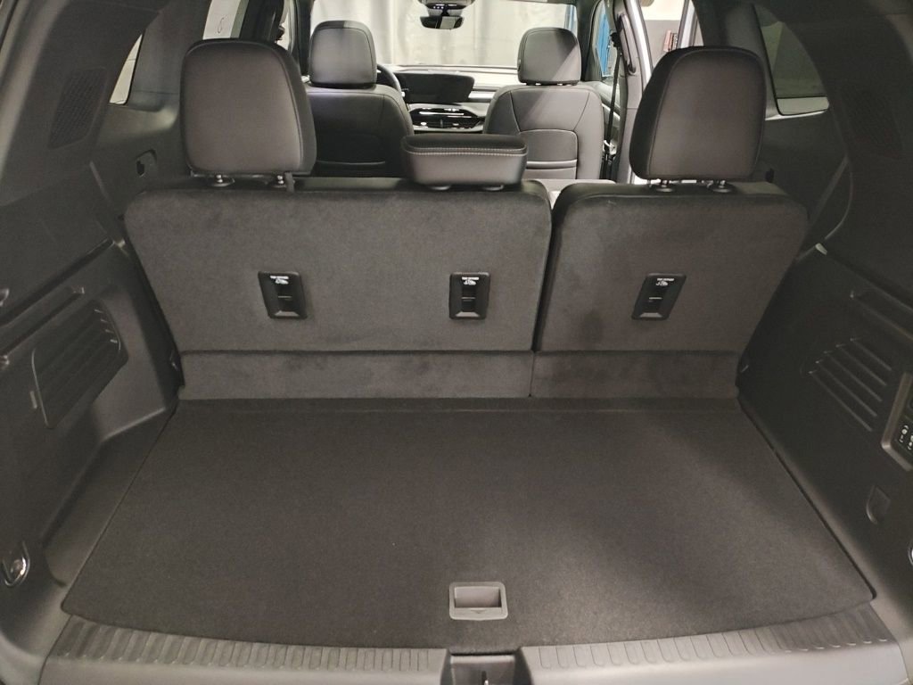 New 2026 Buick Enclave Sport Touring w/ Power Package image 15