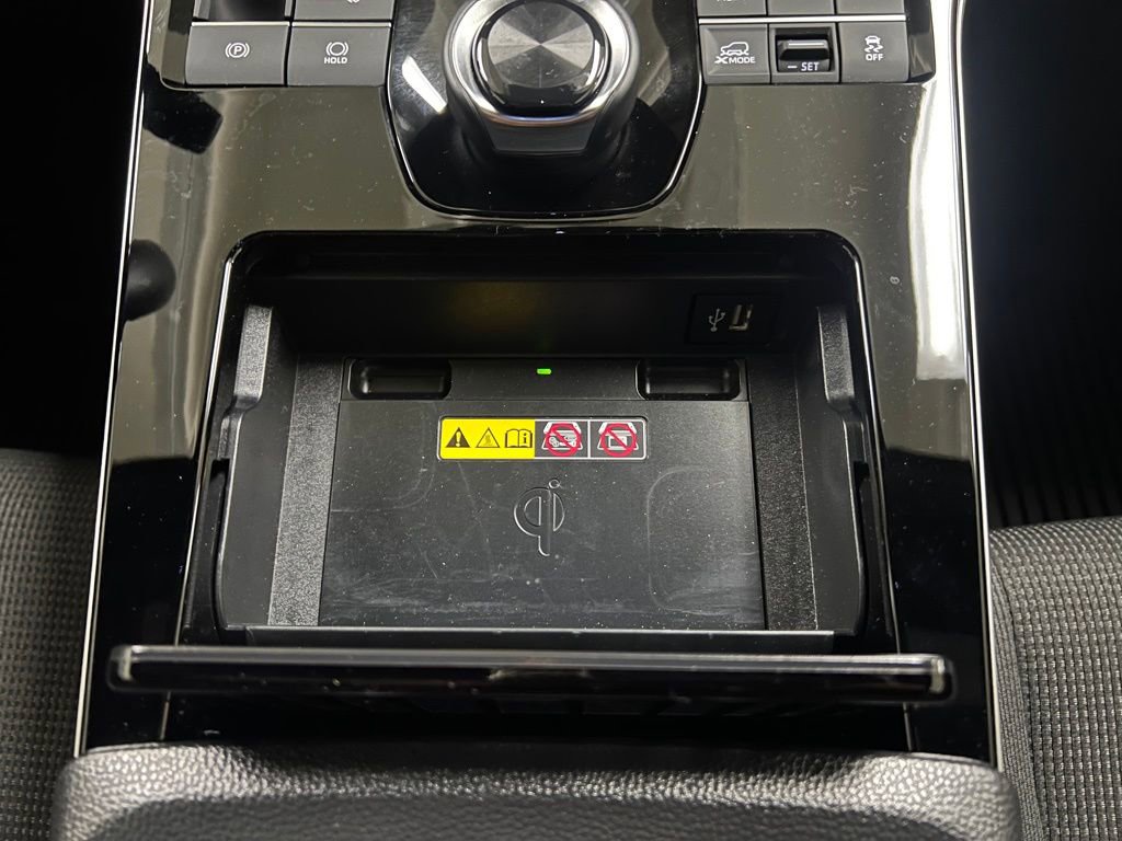 Certified 2024 Toyota bZ4X XLE w/ Weather Package AWD/4WD image 27