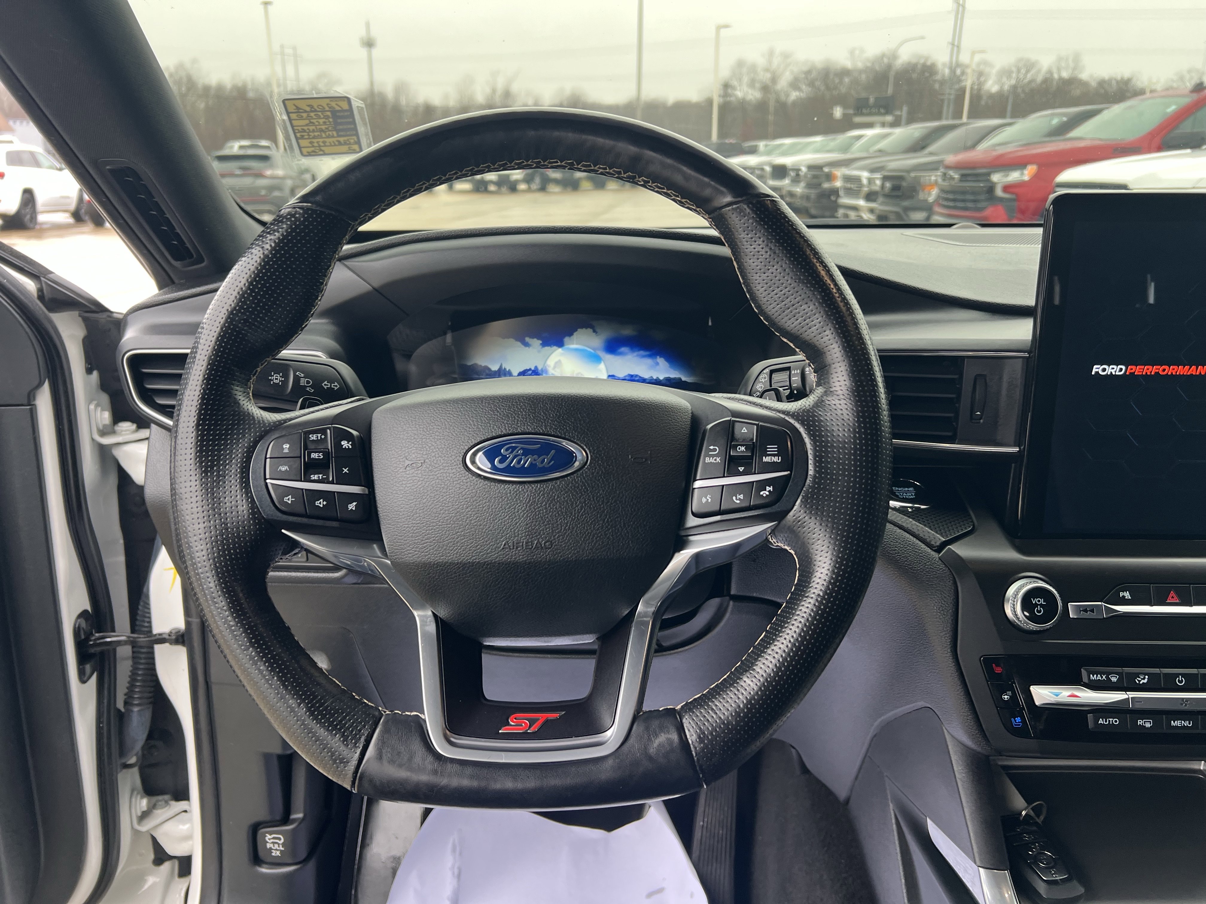 Used 2020 Ford Explorer ST w/ ST Street Pack image 21