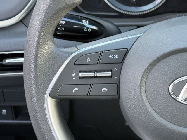 Used 2023 Hyundai Sonata SEL w/ Preferred Accessory Package FWD image 13